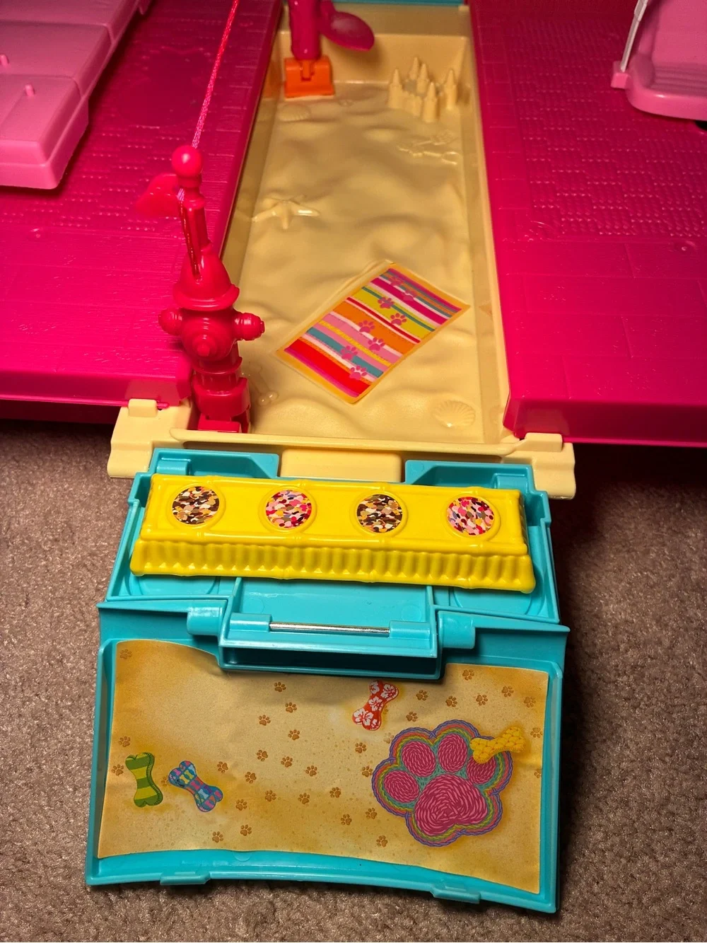 Barbie Ultimate Puppy Mobile~Fold Out Playset~ Van Vehicle, Car, SUV, Pet Camper